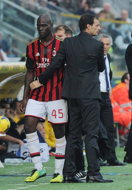 Il 27 ottobre Mario Balotelli viene sostituito per la prima volta per scelta tecnica da Massimiliano Allegri durante Parma-Milan. Ansa
